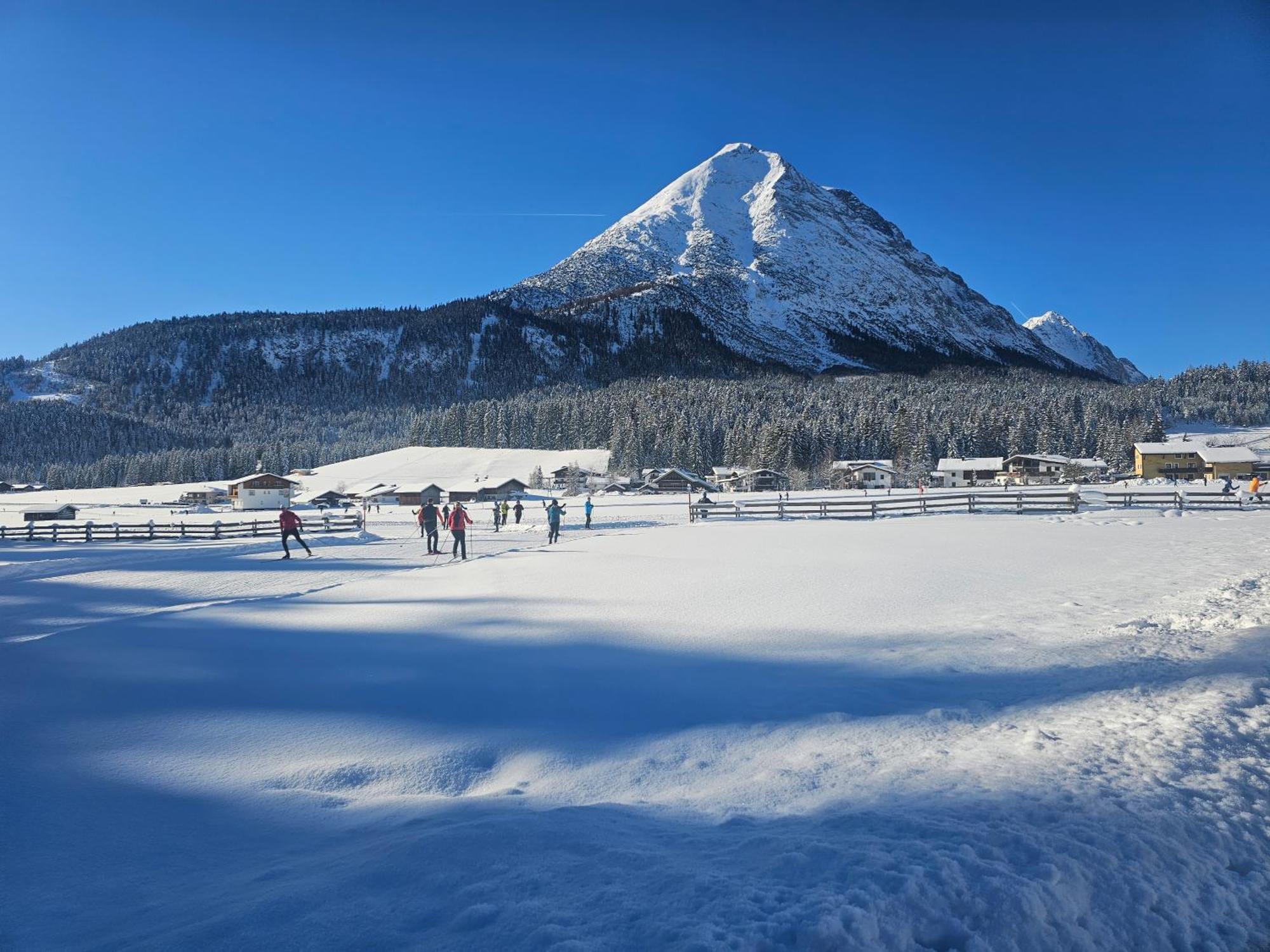 Alpenlandhaus Menardi Зеефельд в Тироле Экстерьер фото